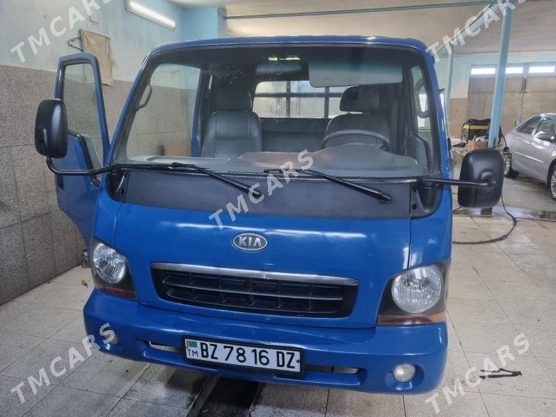 Kia Bongo 2003 - 95 000 TMT - Дашогуз - img 8