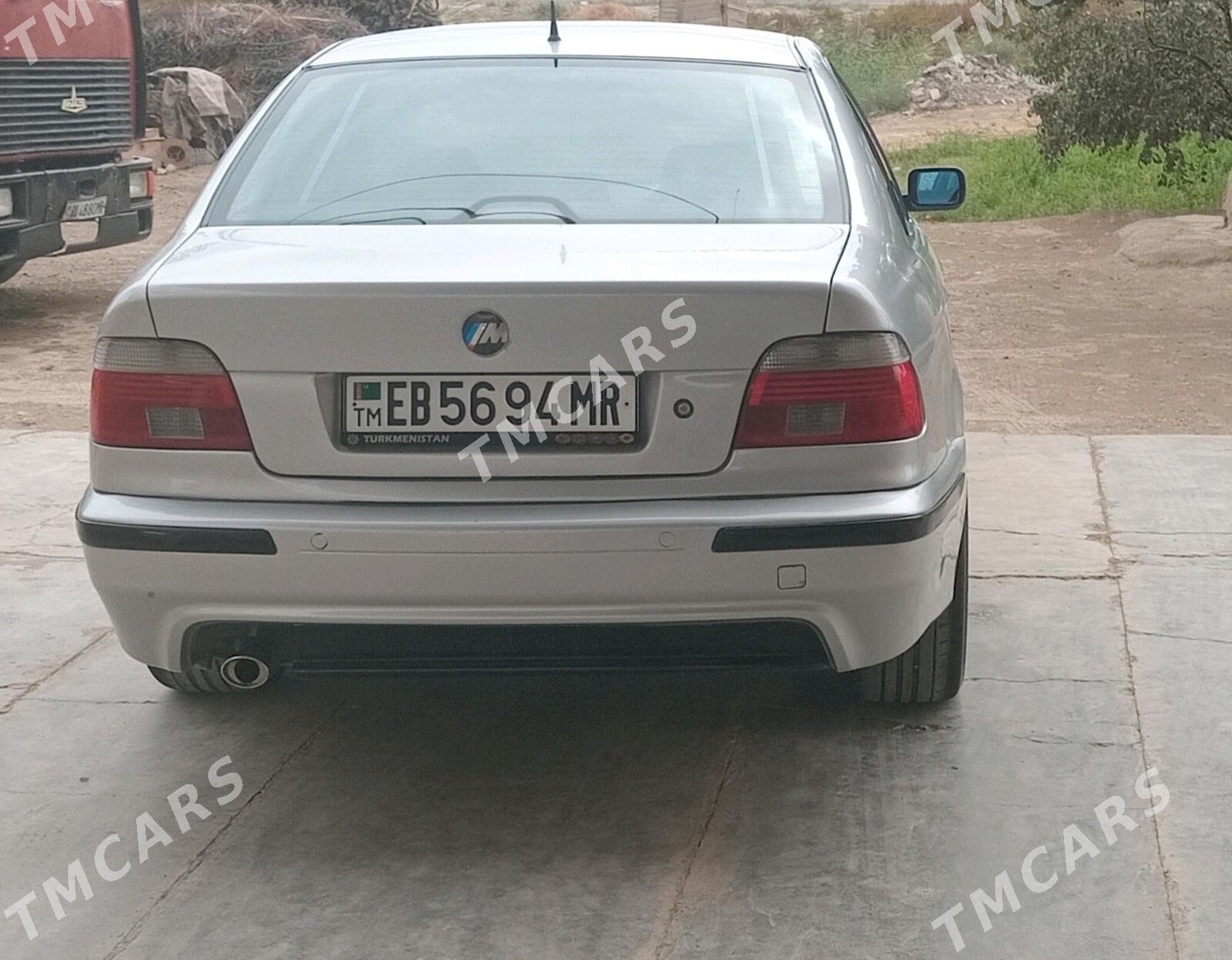 BMW E39 2001 - 75 000 TMT - Сакарчага - img 5