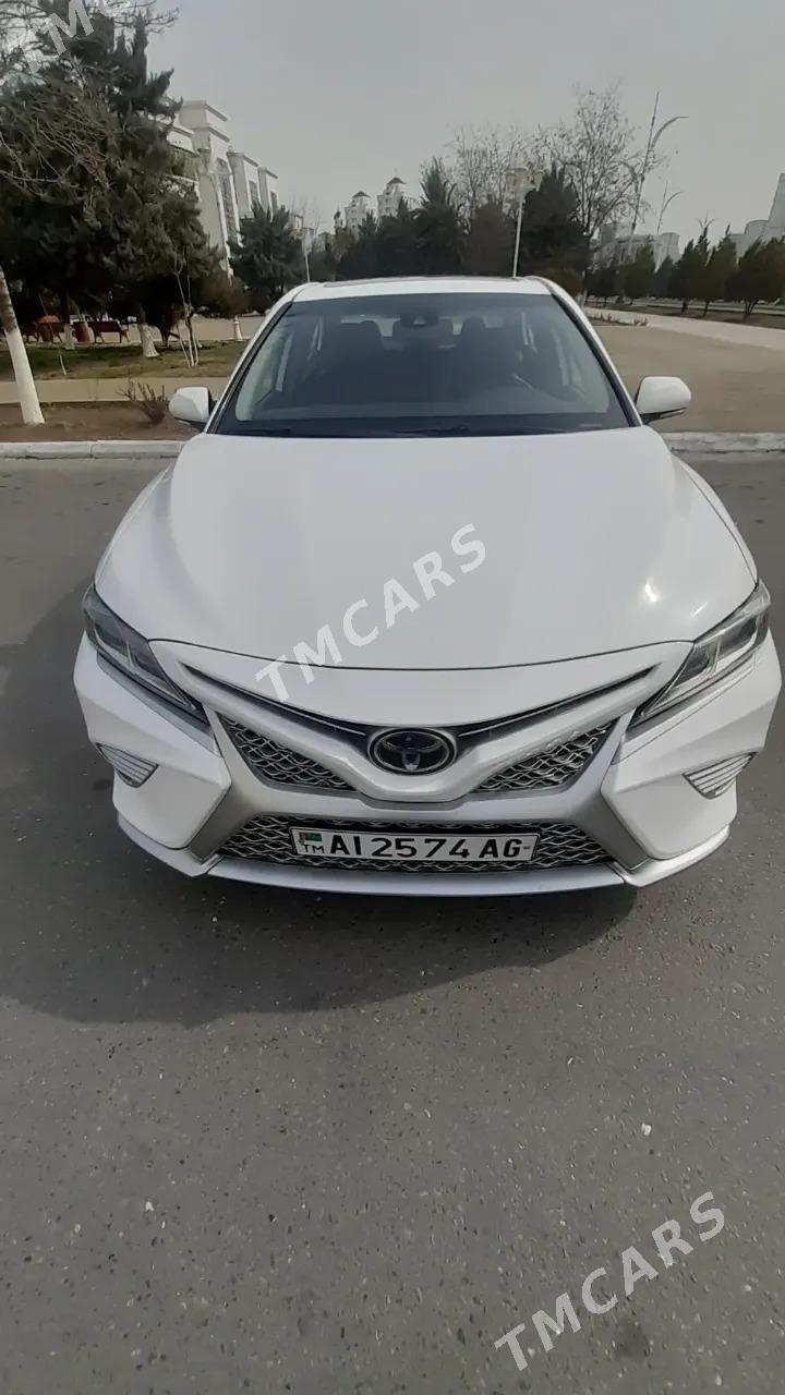 Toyota Camry 2018 - 299 999 TMT - Aşgabat - img 4