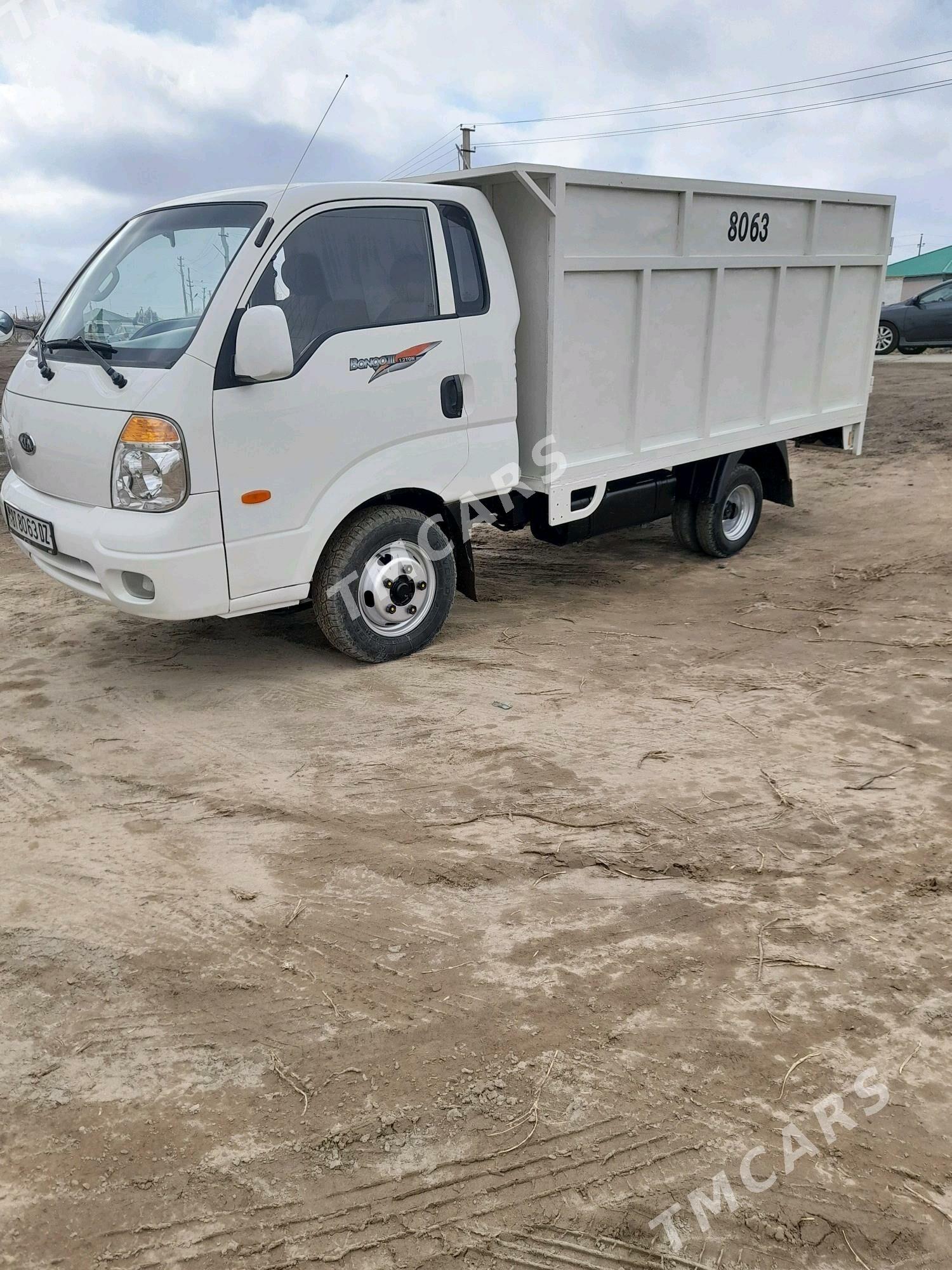 Kia Bongo 2011 - 180 000 TMT - Дашогуз - img 2