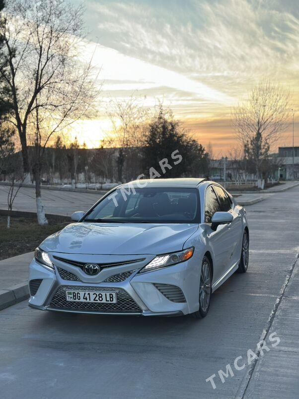 Toyota Camry 2019 - 375 000 TMT - Туркменабат - img 8