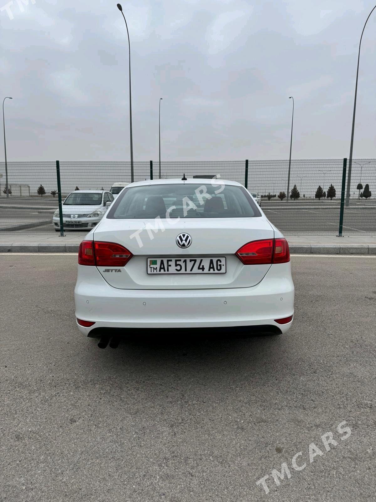 Volkswagen Jetta 2013 - 174 000 TMT - Aşgabat - img 4