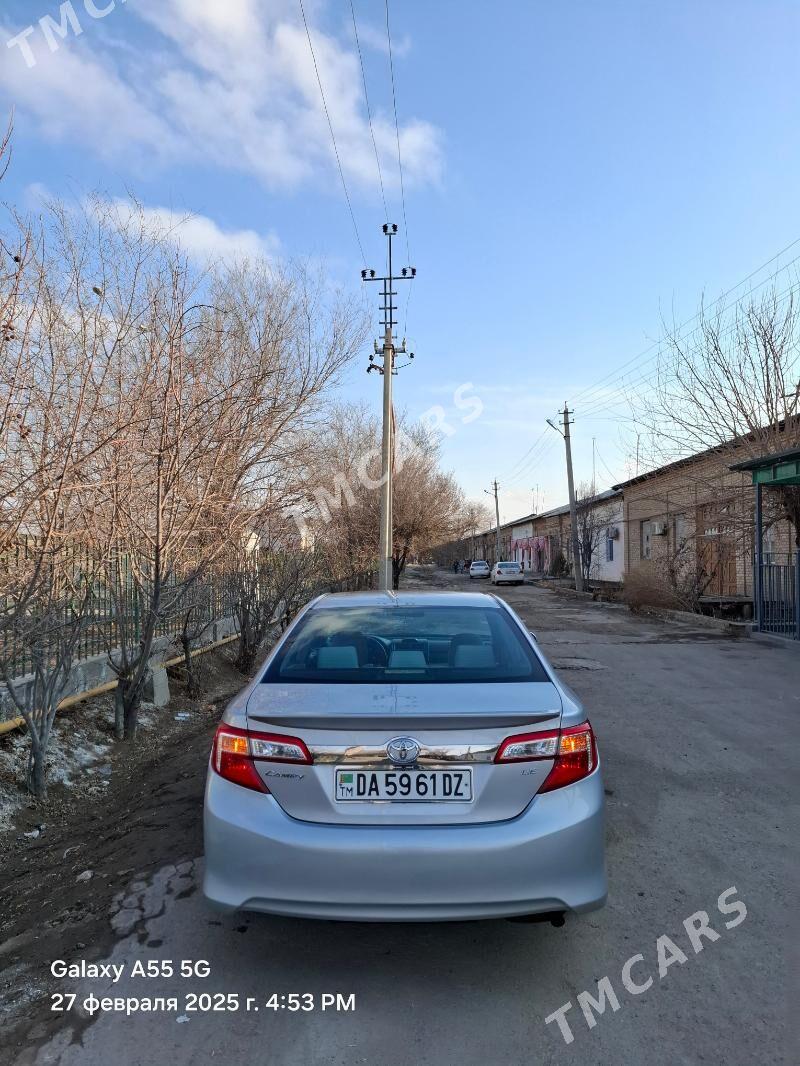 Toyota Camry 2014 - 210 000 TMT - Дашогуз - img 4