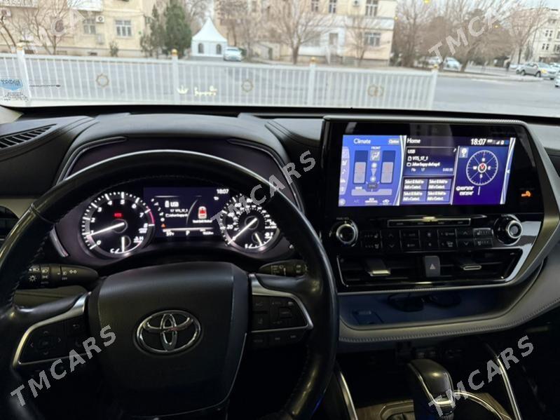 Toyota Highlander 2020 - 670 000 TMT - Гуртли - img 2