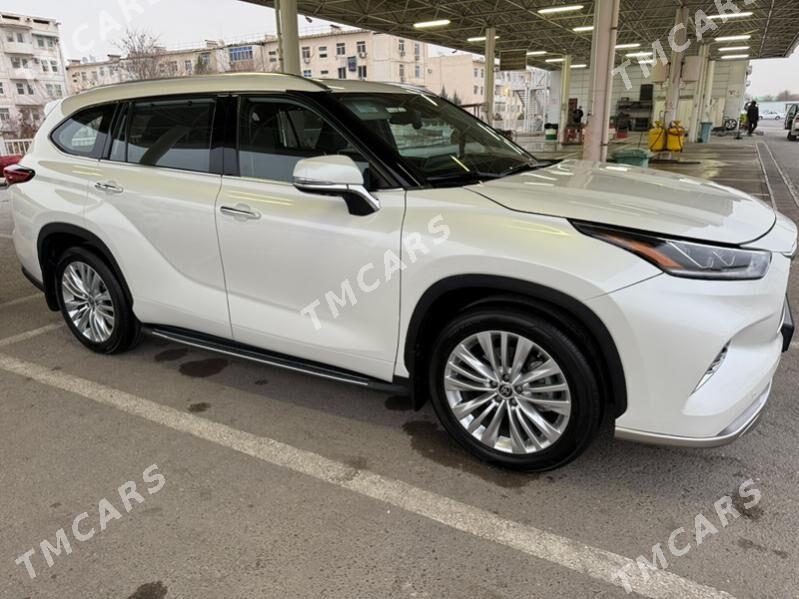 Toyota Highlander 2020 - 670 000 TMT - Гуртли - img 4