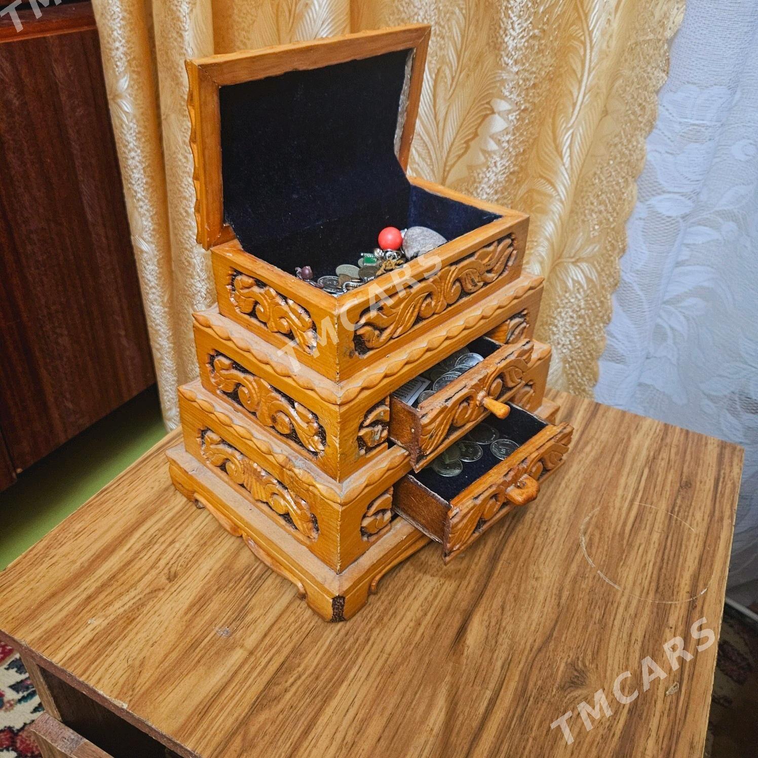 ТРЮМО МЕЬЕЛЬ - Mary - img 7