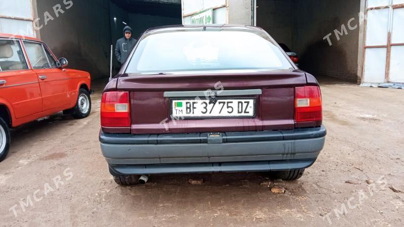 Opel Vectra 1992 - 24 000 TMT - Gurbansoltan Eje - img 3