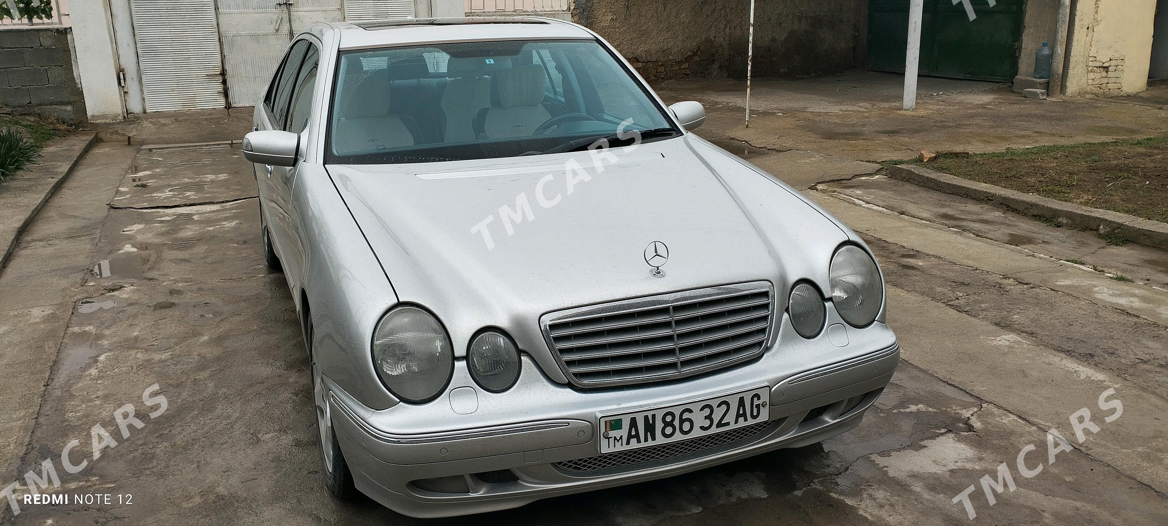 Mercedes-Benz E320 2002 - 118 000 TMT - Бузмеин - img 4