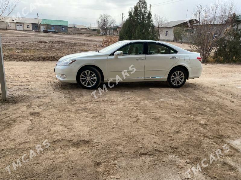 Lexus ES 350 2011 - 280 000 TMT - Türkmenbaşy etr. - img 2