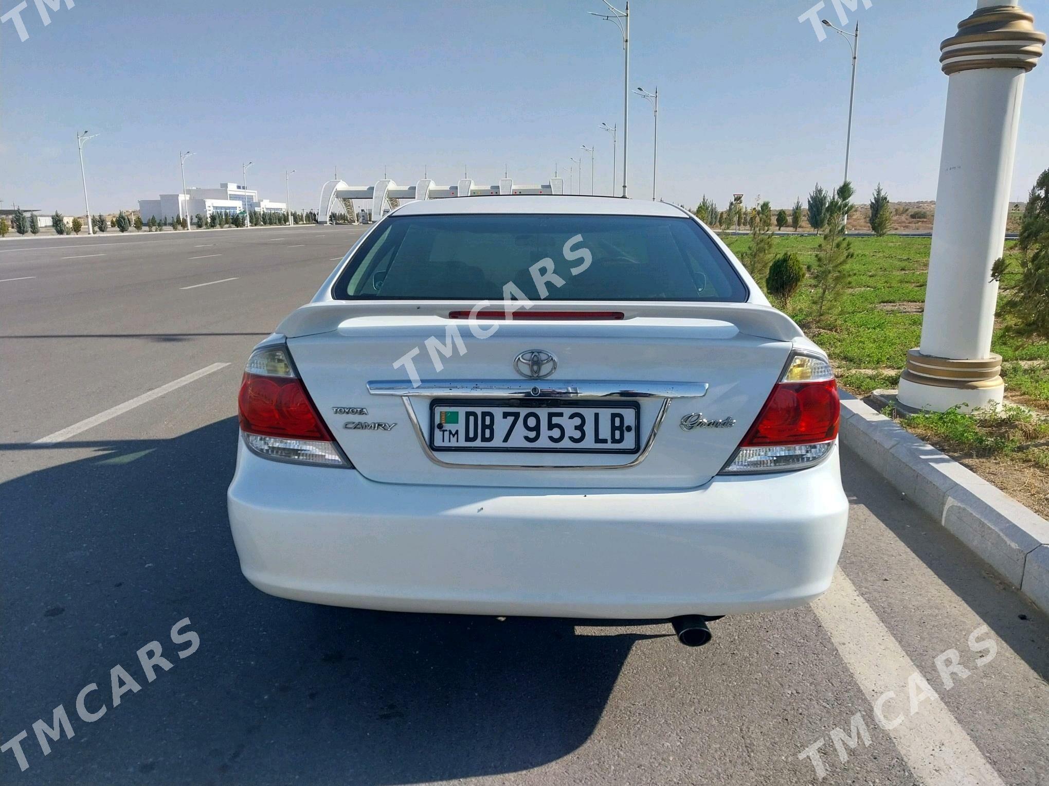 Toyota Camry 2005 - 155 000 TMT - Çärjew - img 5