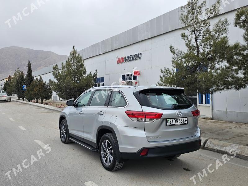 Toyota Highlander 2019 - 450 000 TMT - Балканабат - img 5