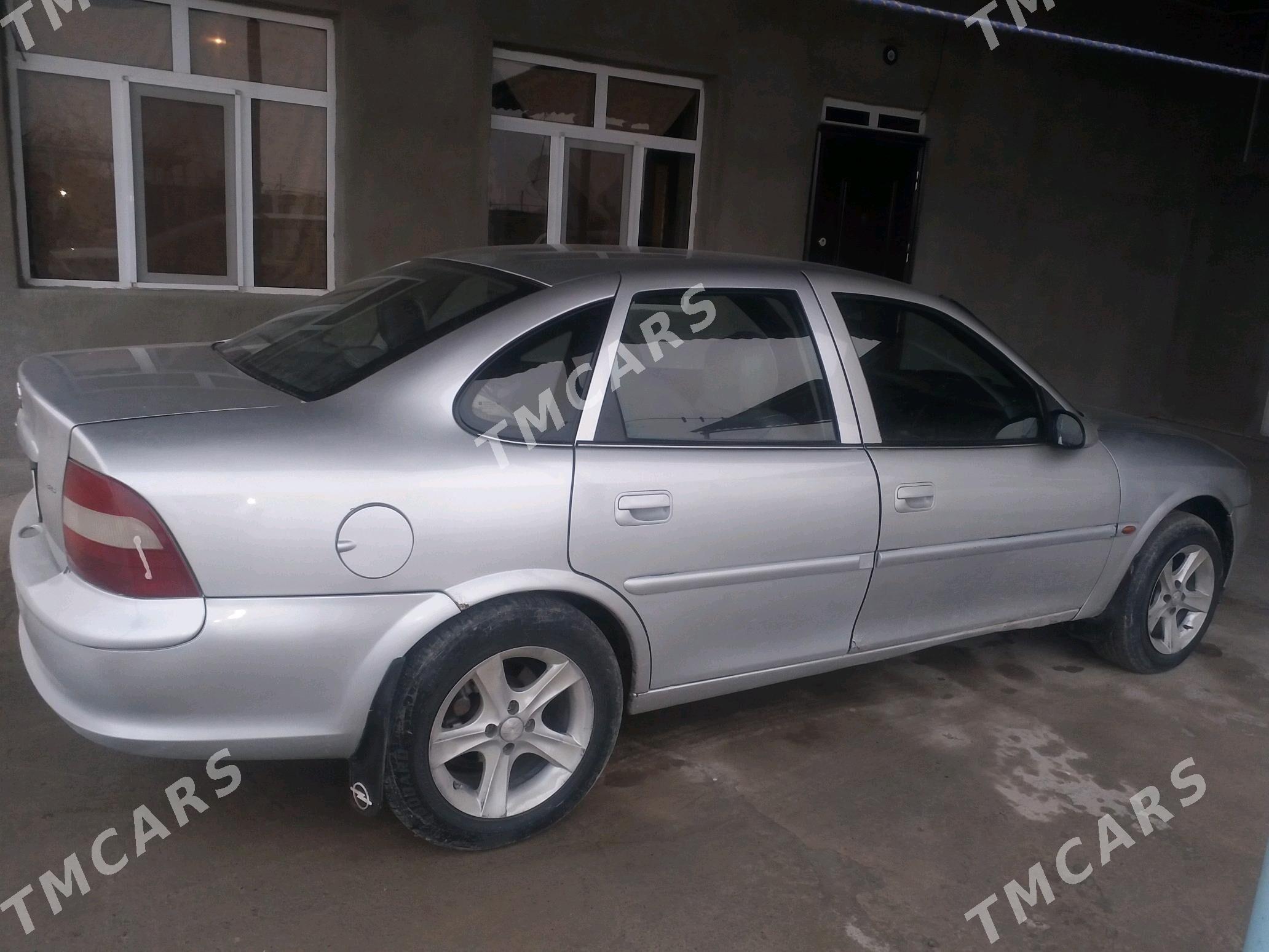 Opel Vectra 1998 - 53 000 TMT - Кака - img 3