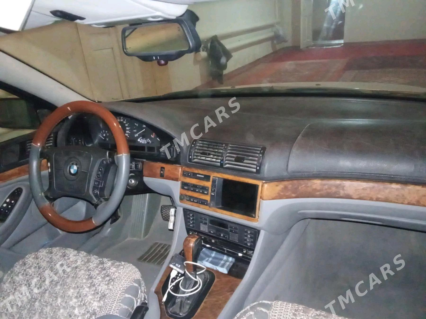 BMW 528 1996 - 69 000 TMT - Акдепе - img 3