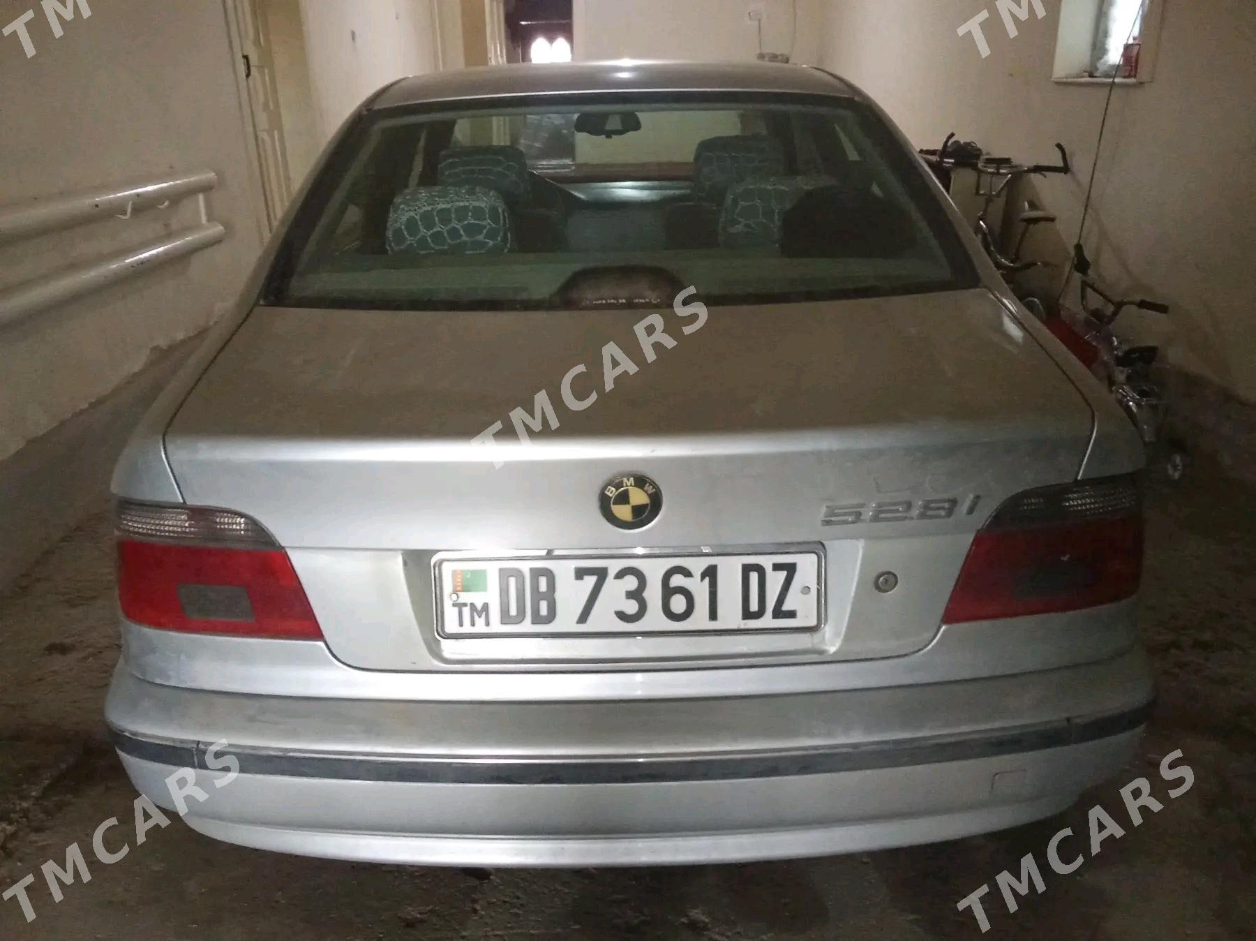 BMW 528 1996 - 69 000 TMT - Акдепе - img 8