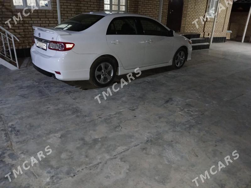 Toyota Corolla 2011 - 140 000 TMT - Мары - img 2