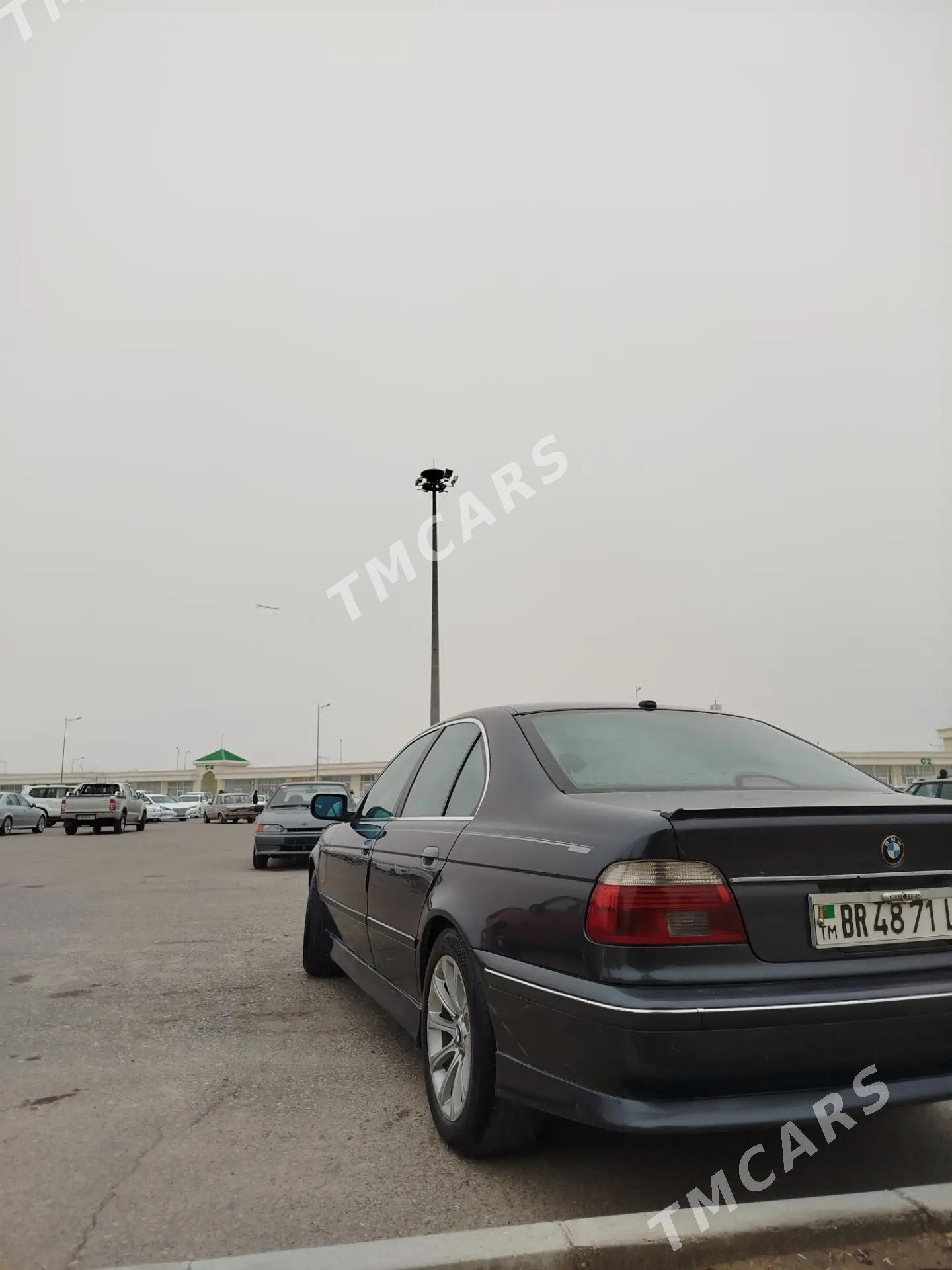 BMW 528 1999 - 75 000 TMT - Сакар - img 8