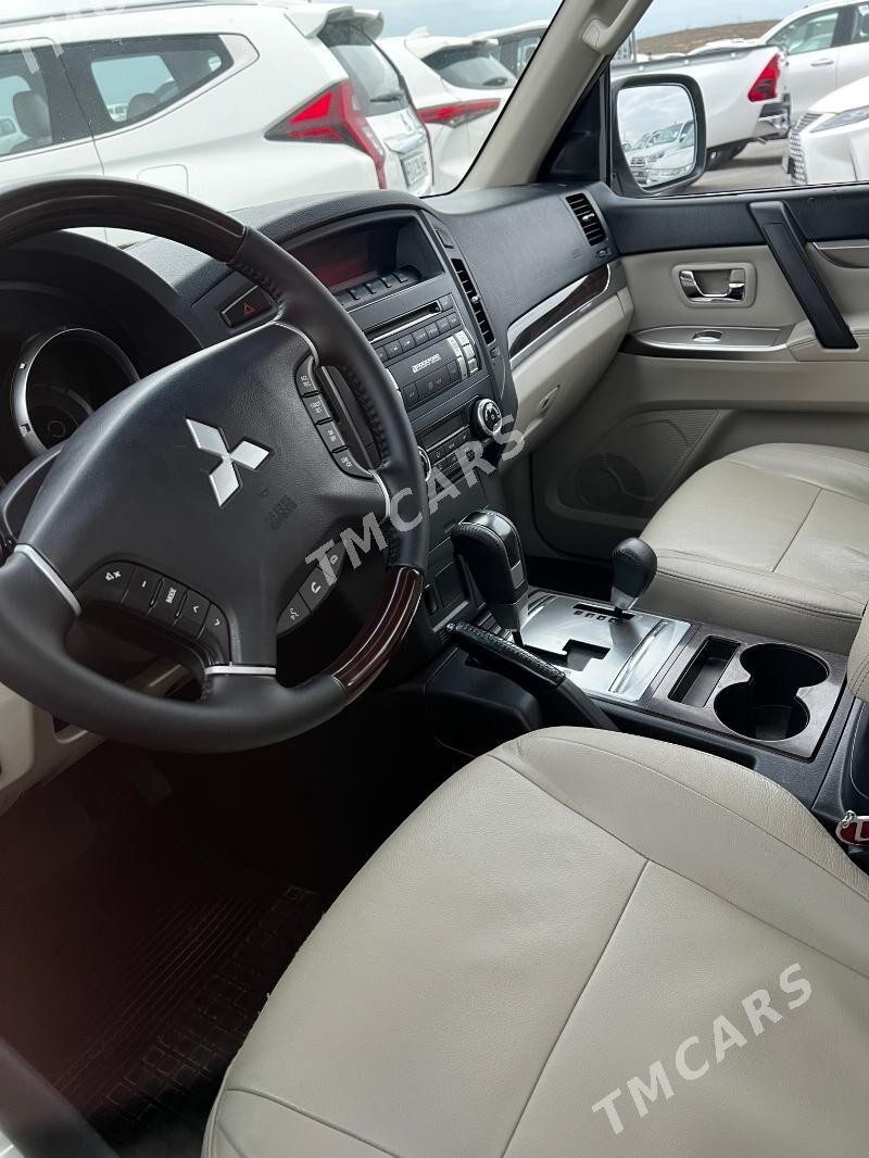 Mitsubishi Pajero 2013 - 265 000 TMT - "Алтын Асыр" Гундогар базары ( Толкучка) - img 5