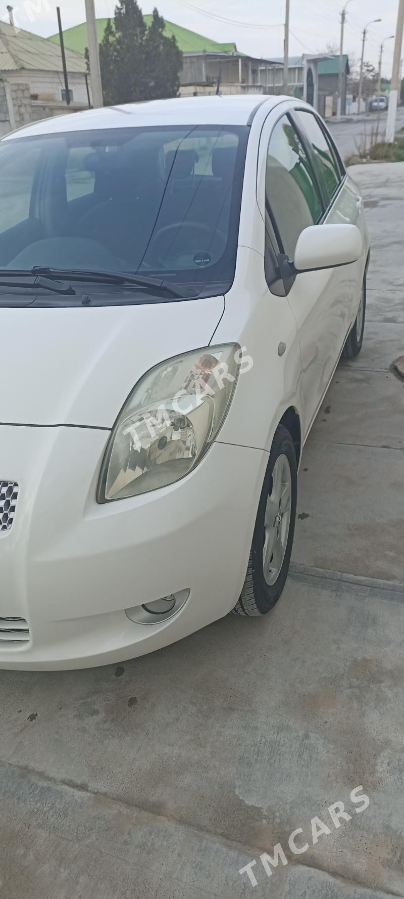 Toyota Yaris 2008 - 110 000 TMT - Ашхабад - img 3