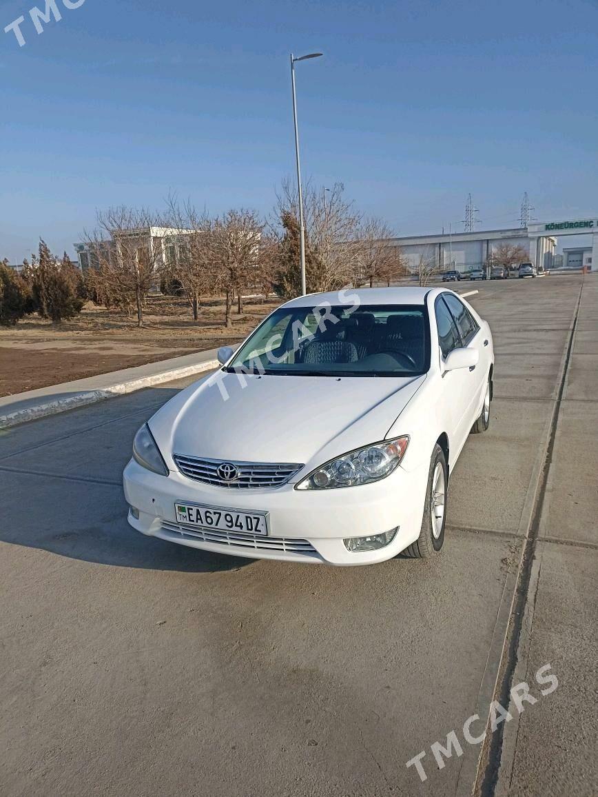 Toyota Camry 2005 - 152 000 TMT - Köneürgenç - img 3