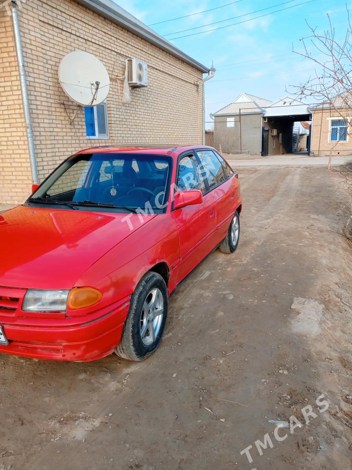 Opel Astra 1992 - 32 000 TMT - Байрамали - img 3