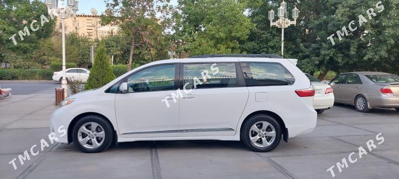 Toyota Sienna 2019 - 380 000 TMT - Дашогуз - img 6