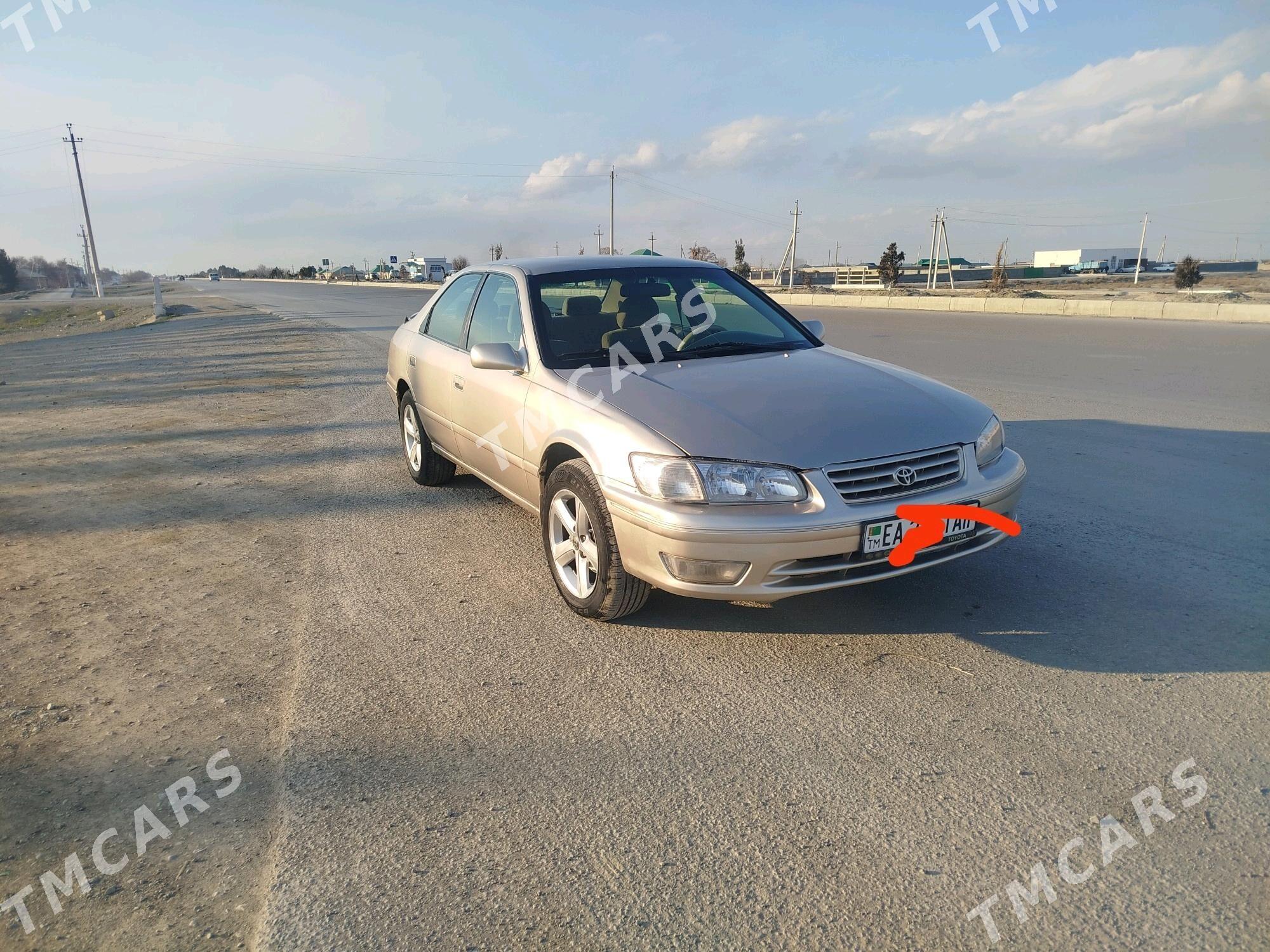 Toyota Camry 2001 - 103 000 TMT - Бахарден - img 6