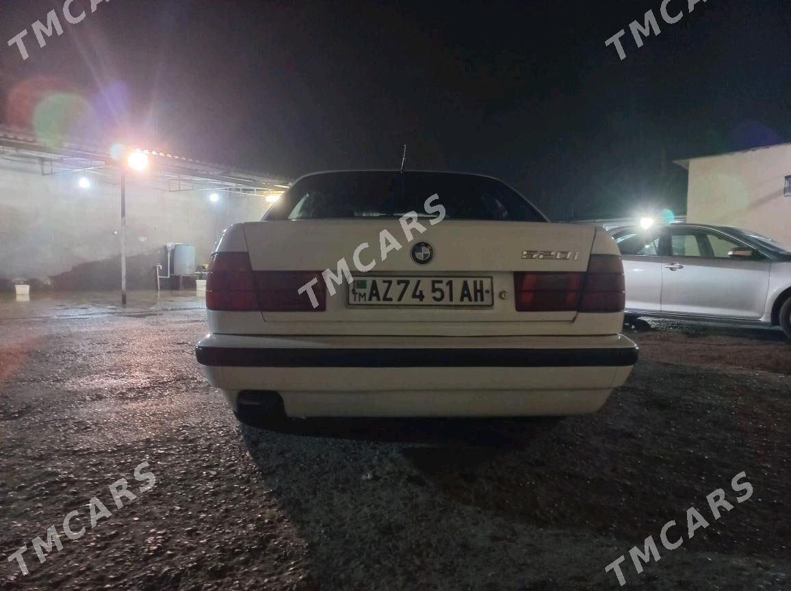 BMW 520 1993 - 40 000 TMT - Бабадайхан - img 4