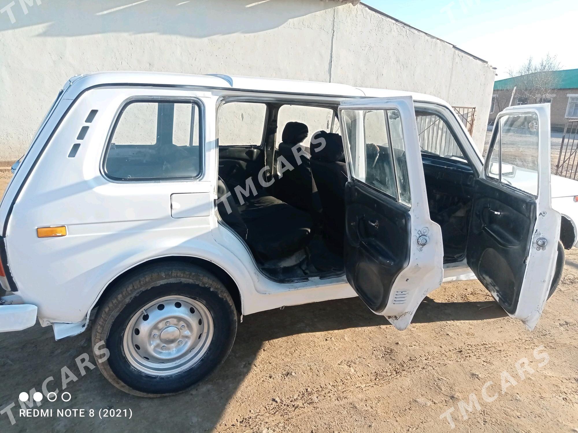 Lada Niva 1998 - 28 000 TMT - Векильбазар - img 3