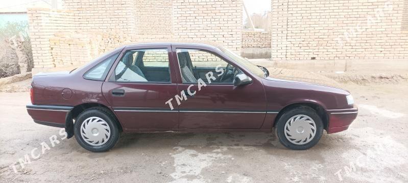 Opel Vectra 1989 - 34 000 TMT - Мары - img 9