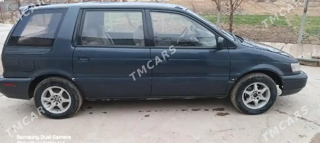 Mitsubishi Chariot 1994 - 21 000 TMT - Мары - img 5