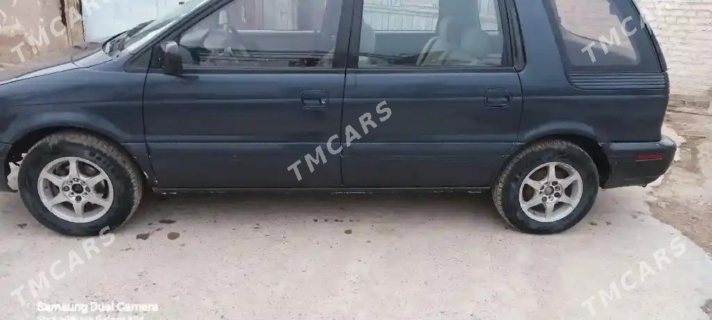 Mitsubishi Chariot 1994 - 21 000 TMT - Мары - img 3
