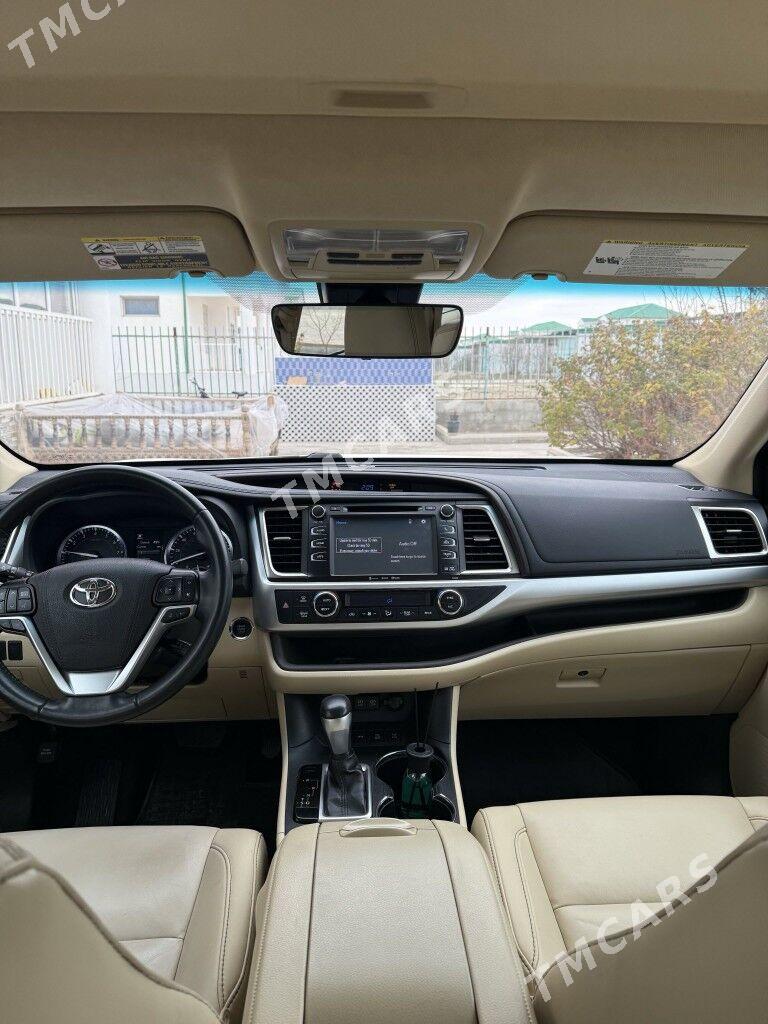 Toyota Highlander 2019 - 500 000 TMT - Täze zaman - img 5