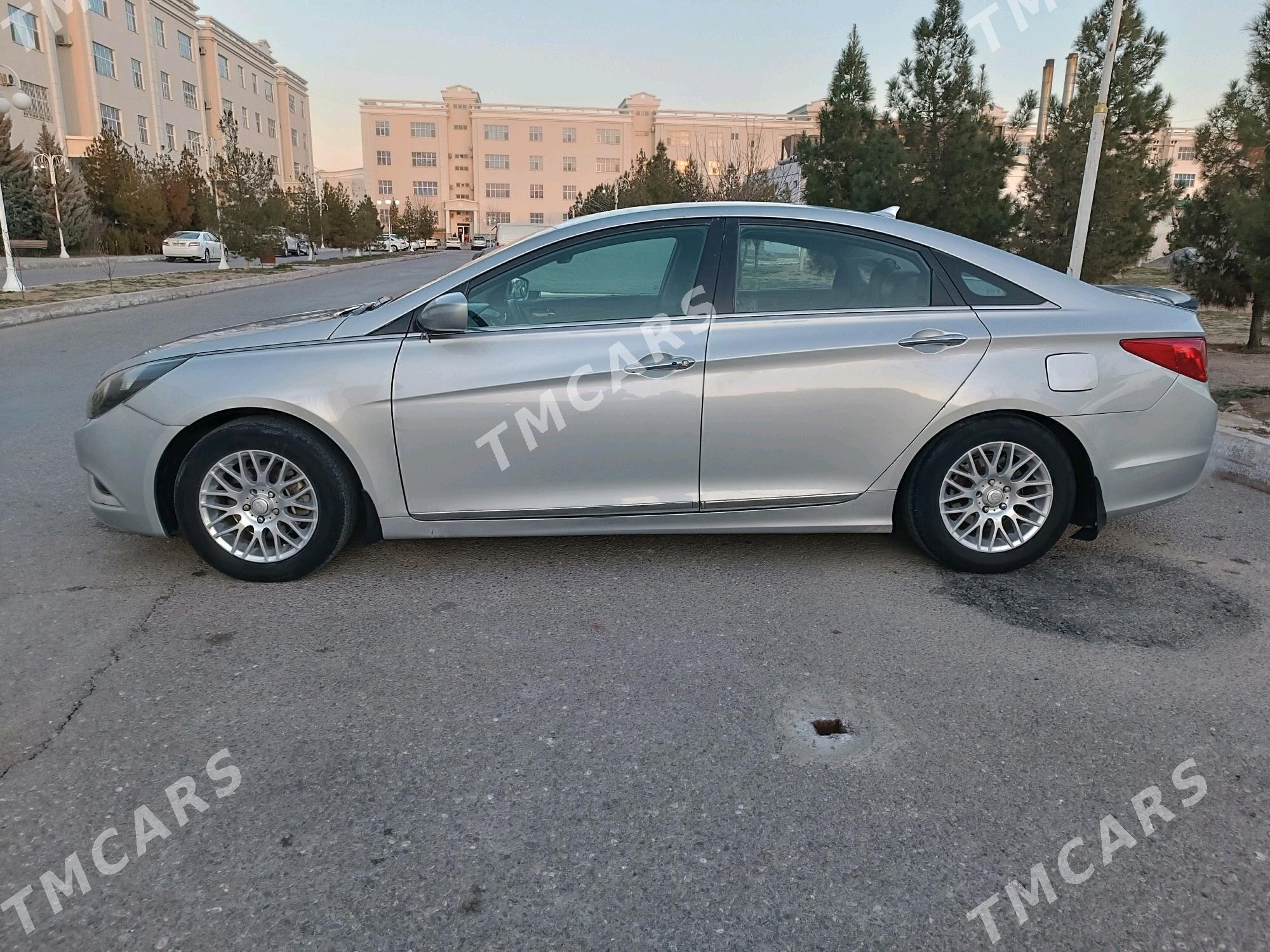 Hyundai Sonata 2010 - 125 000 TMT - Ашхабад - img 3