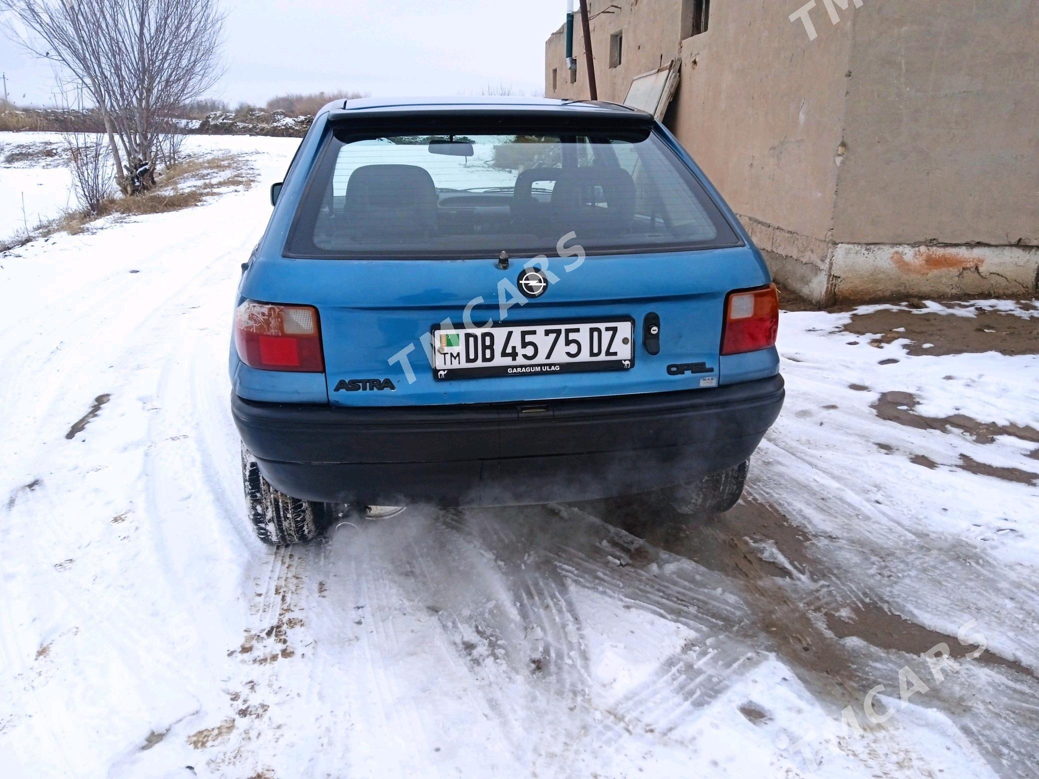 Opel Astra 1992 - 37 000 TMT - Köneürgenç - img 3