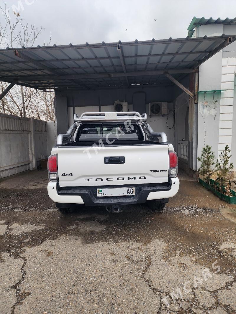 Toyota Tacoma 2018 - 400 000 TMT - Aşgabat - img 2