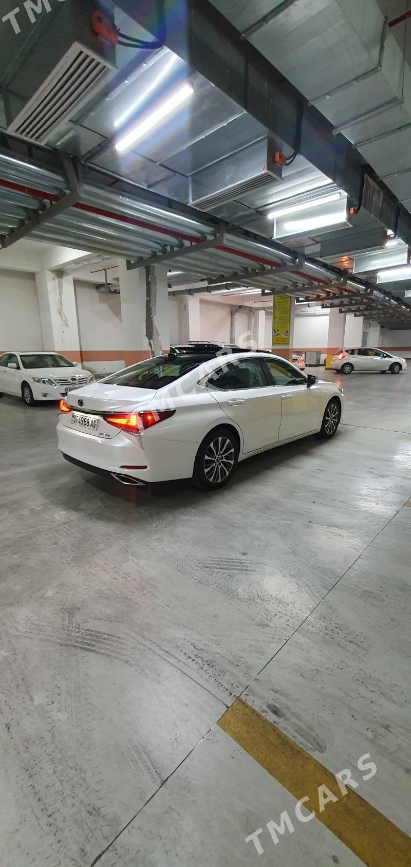 Lexus ES 350 2019 - 659 000 TMT - Moskowskiý köç. (10 ýyl abadançylyk şaýoly) - img 2