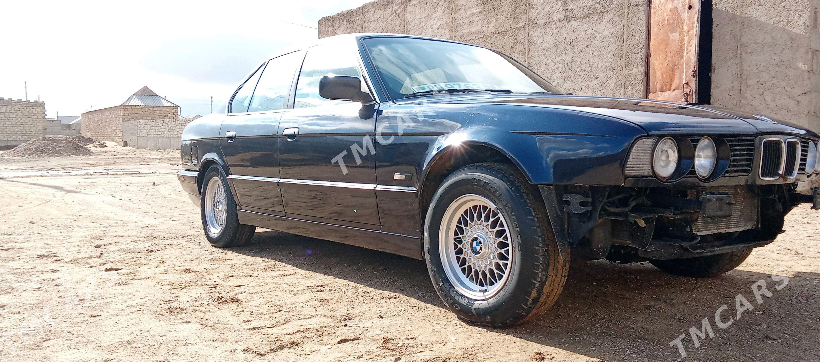 BMW 540 1991 - 28 000 TMT - Гумдаг - img 4