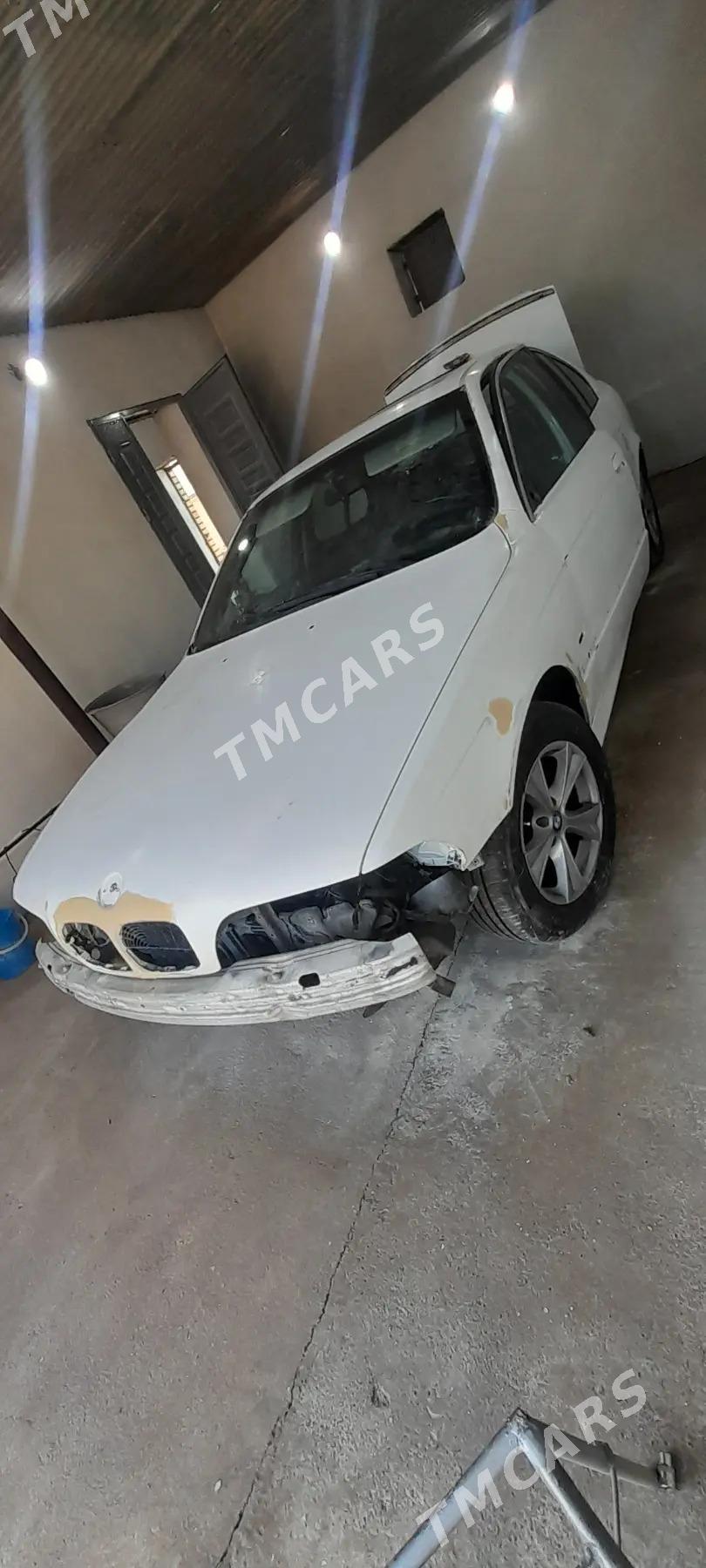 BMW 525 2002 - 110 000 TMT - Мары - img 4