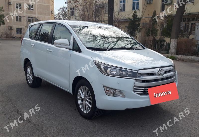 Toyota Innova 2019 - 265 000 TMT - Ашхабад - img 2