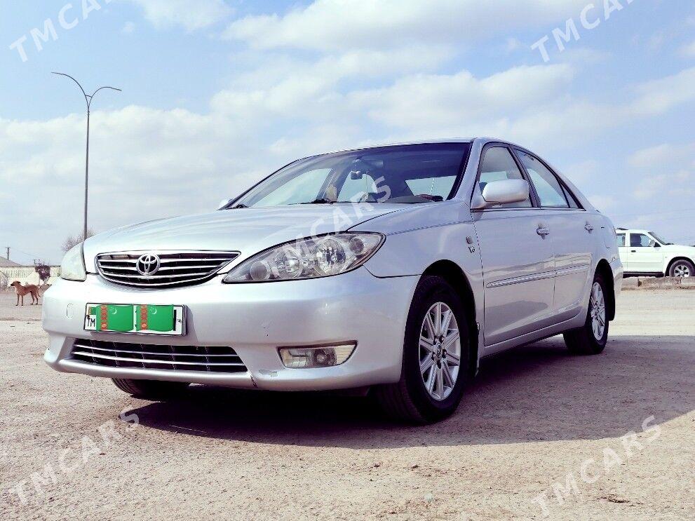 Toyota Camry 2004 - 175 000 TMT - Теджен - img 5