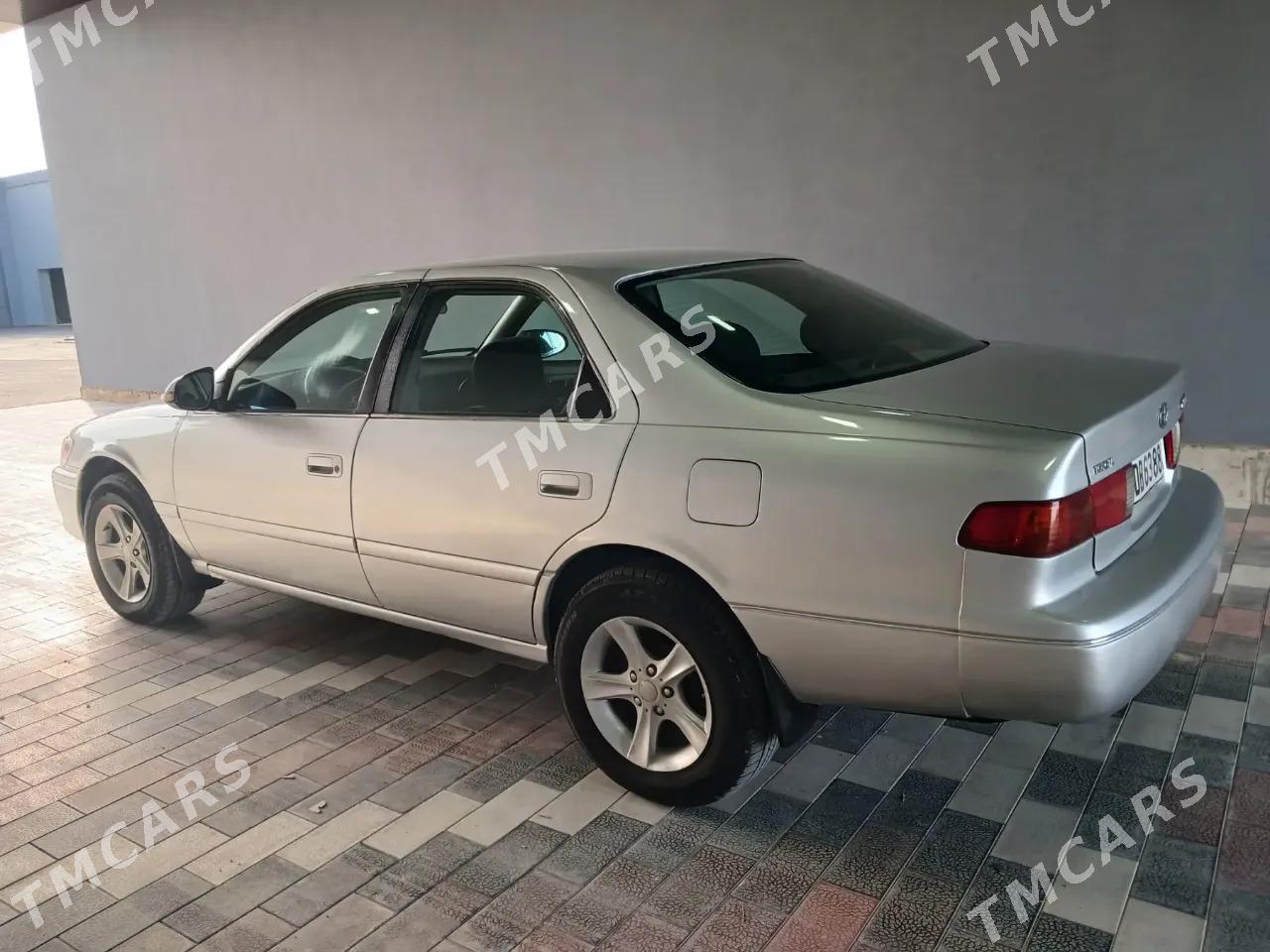 Toyota Camry 2001 - 127 000 TMT - Мары - img 2