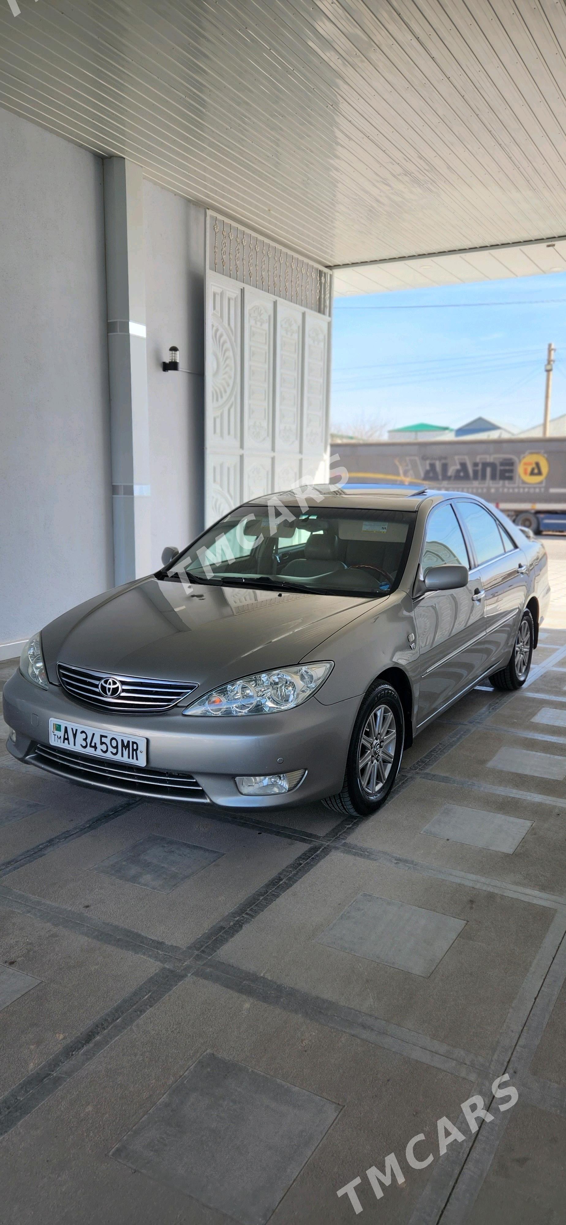 Toyota Camry 2005 - 230 000 TMT - Мары - img 3