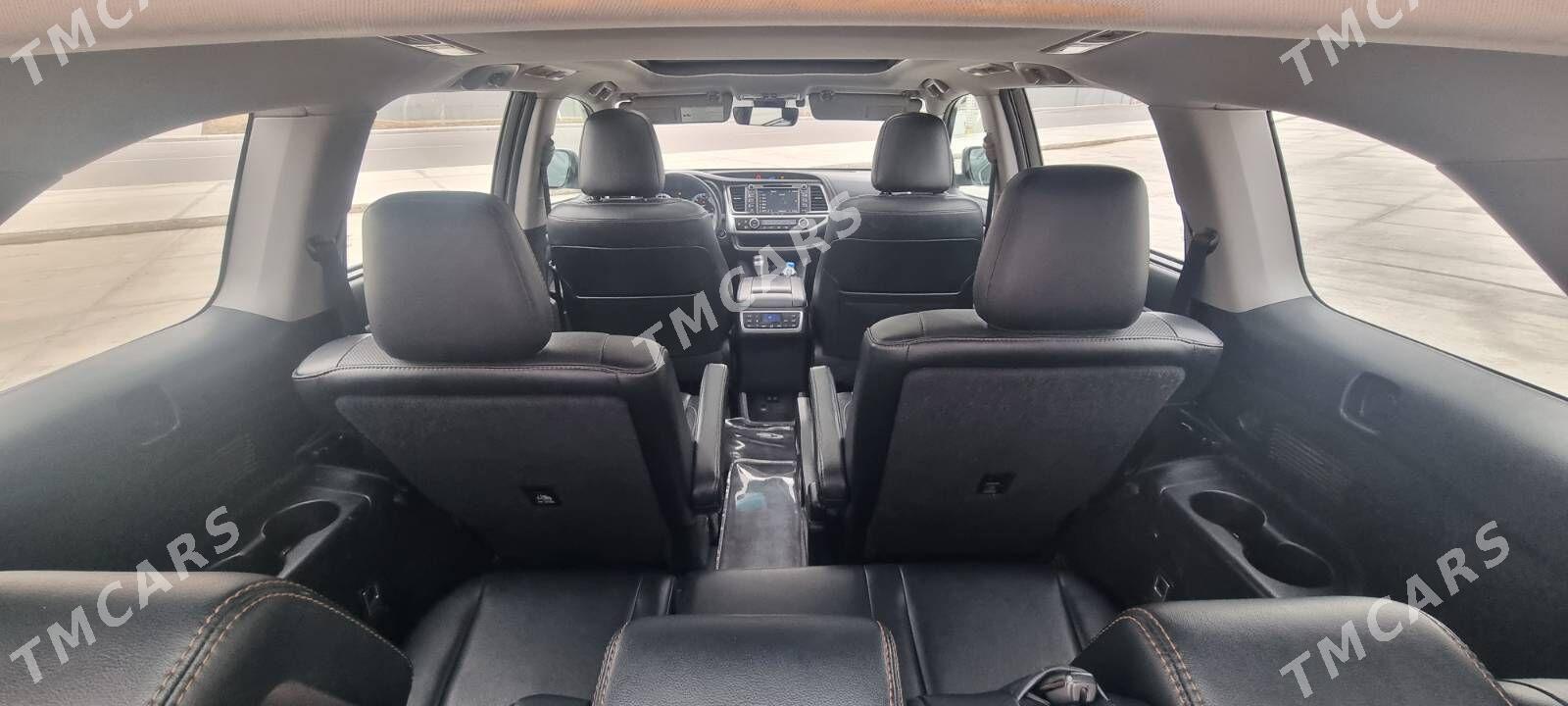 Toyota Highlander 2017 - 475 000 TMT - Ашхабад - img 3