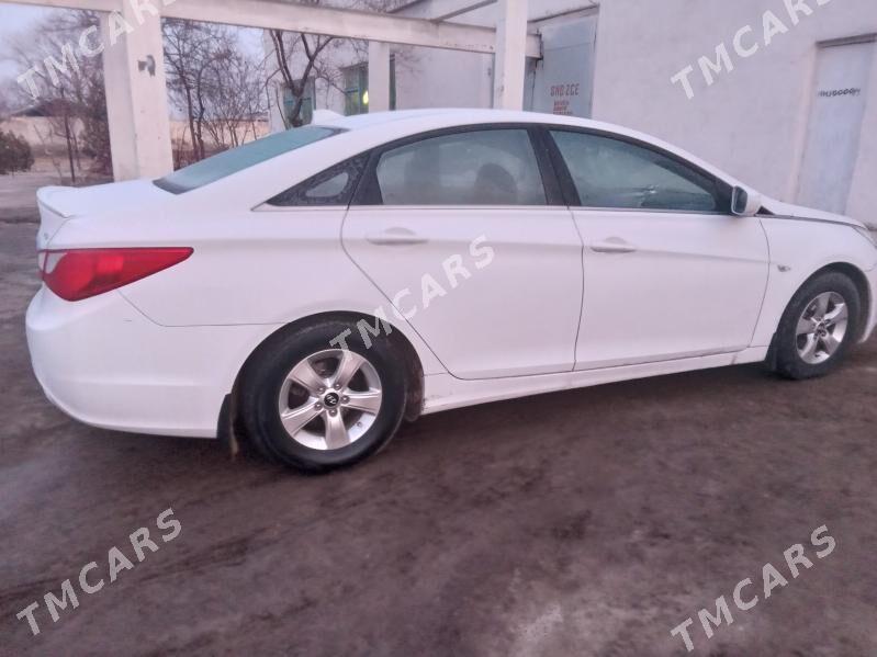 Hyundai Sonata 2010 - 125 000 TMT - Шабатский этрап - img 3