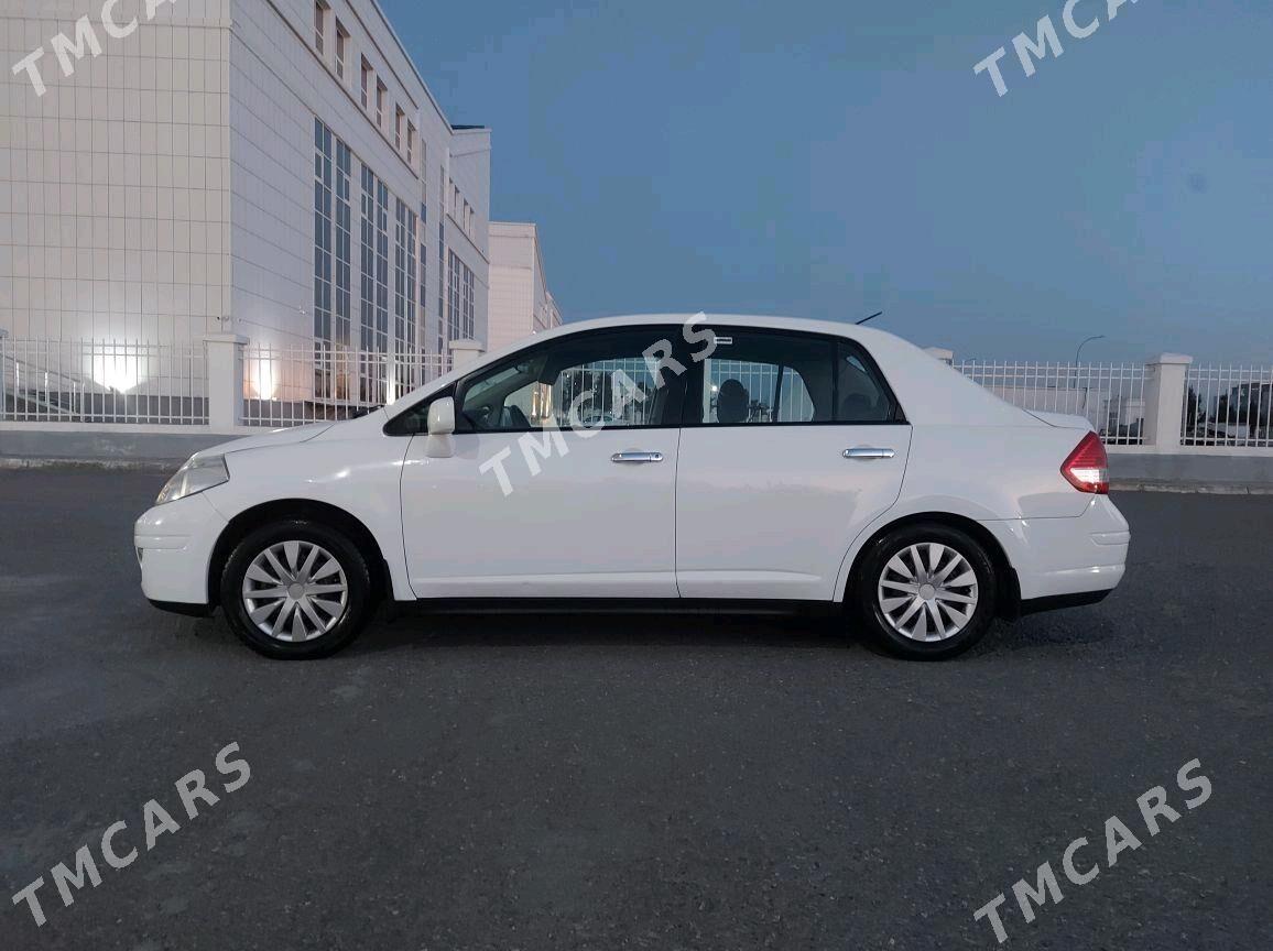 Nissan Versa 2010 - 124 000 TMT - Чоганлы - img 3