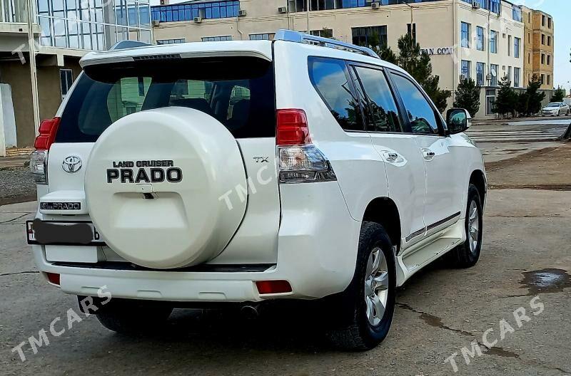 Toyota Land Cruiser Prado 2011 - 430 000 TMT - Türkmenabat - img 6