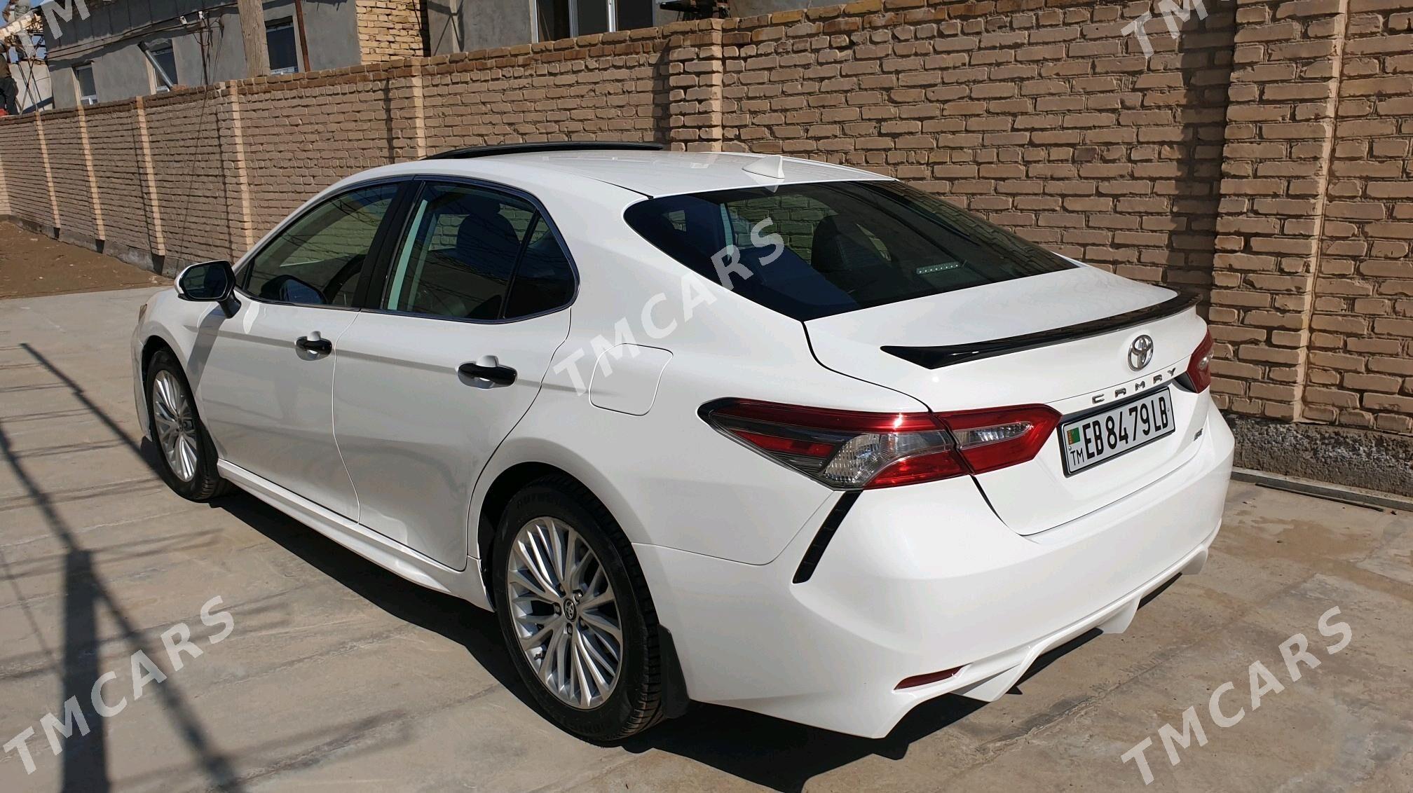 Toyota Camry 2019 - 280 000 TMT - Туркменабат - img 5