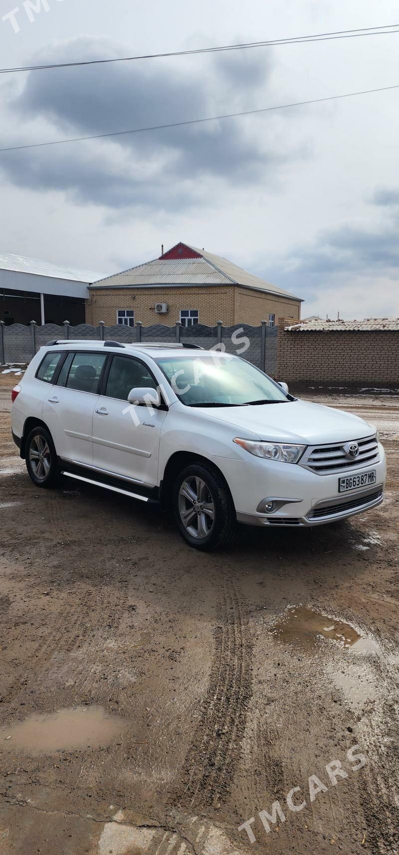 Toyota Highlander 2012 - 335 000 TMT - Сакарчага - img 3