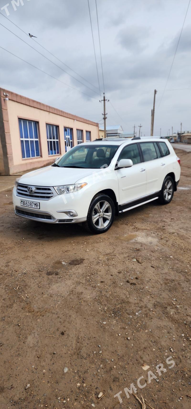 Toyota Highlander 2012 - 335 000 TMT - Сакарчага - img 5