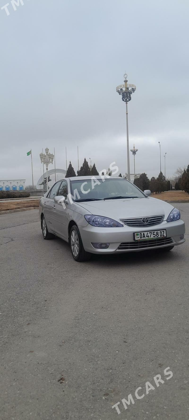 Toyota Camry 2005 - 132 000 TMT - Дашогуз - img 2